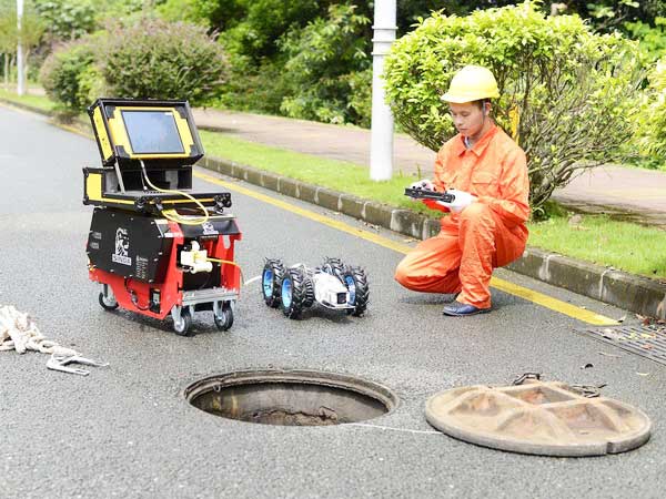 平和管道机器人检测